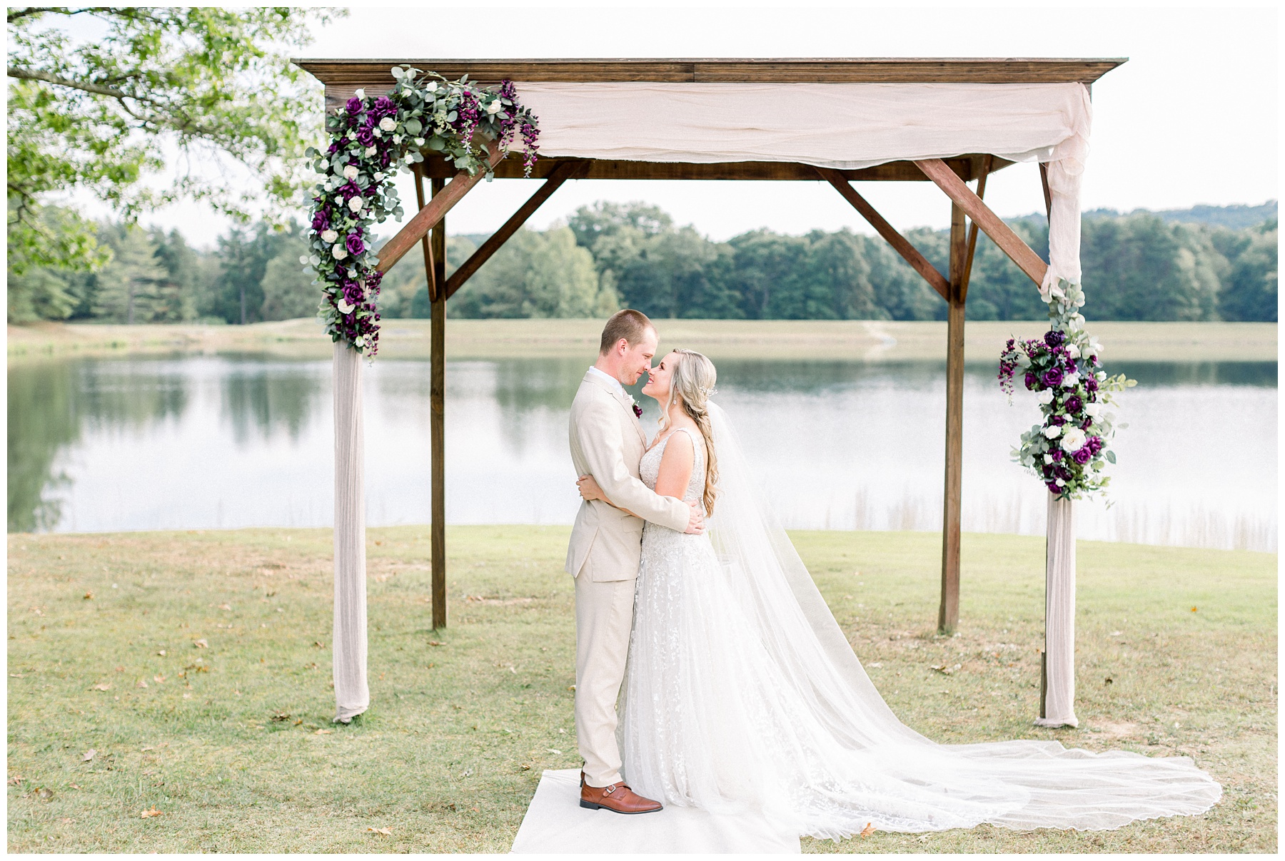Stillwater Event Centre Wedding by Amanda Eloise Photography. North Carolina Wedding Photography. Columbus Ohio wedding