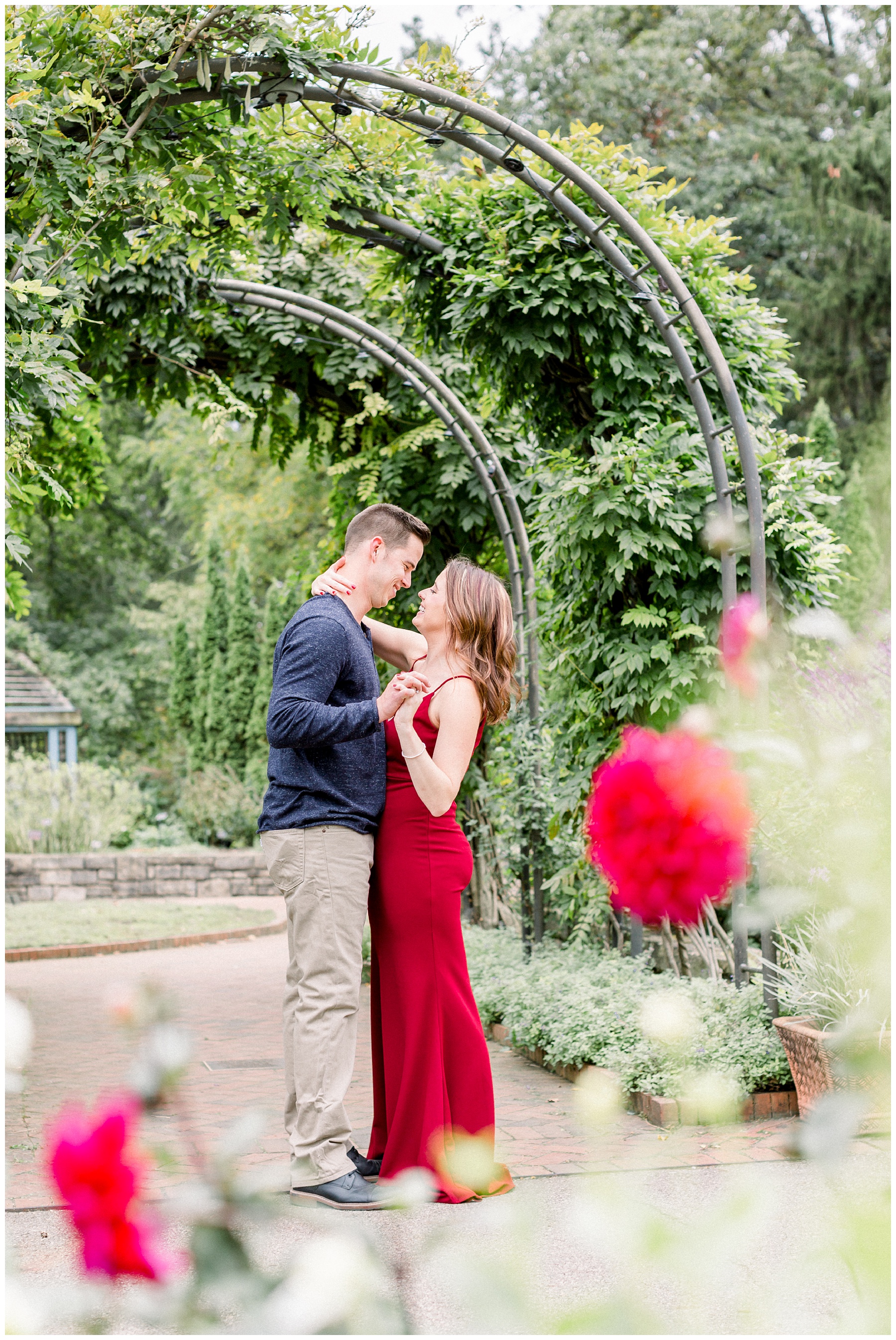 Engagement session at Inniswood Metro Gardens and Westerville OH. Raleigh North Carolina Photographer