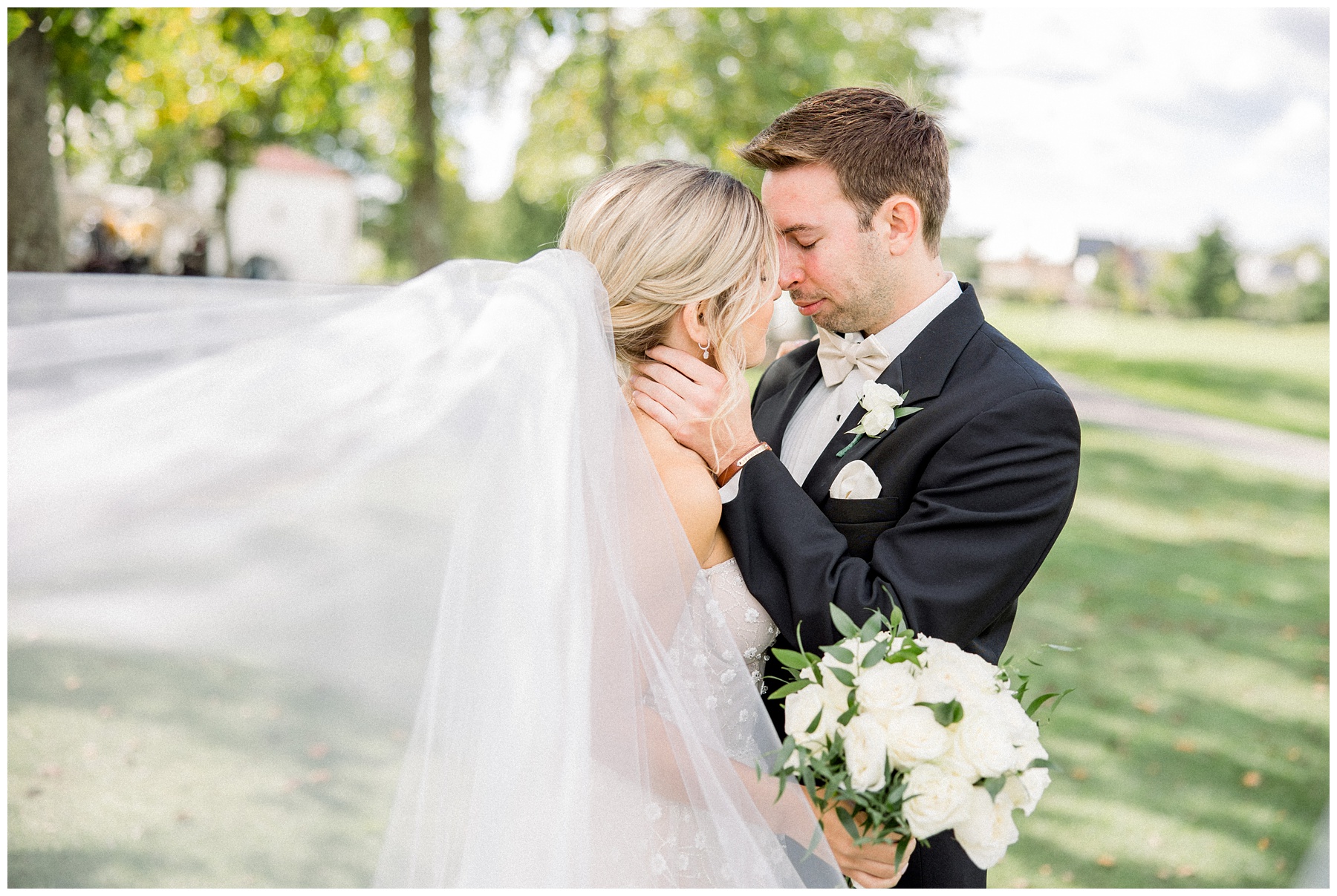 Bride and Groom Portraits at New Albany Country Club in Columbus Ohio. Amanda Eloise Photography